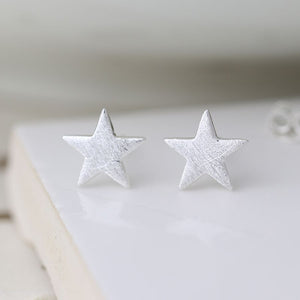 Star scratch studs